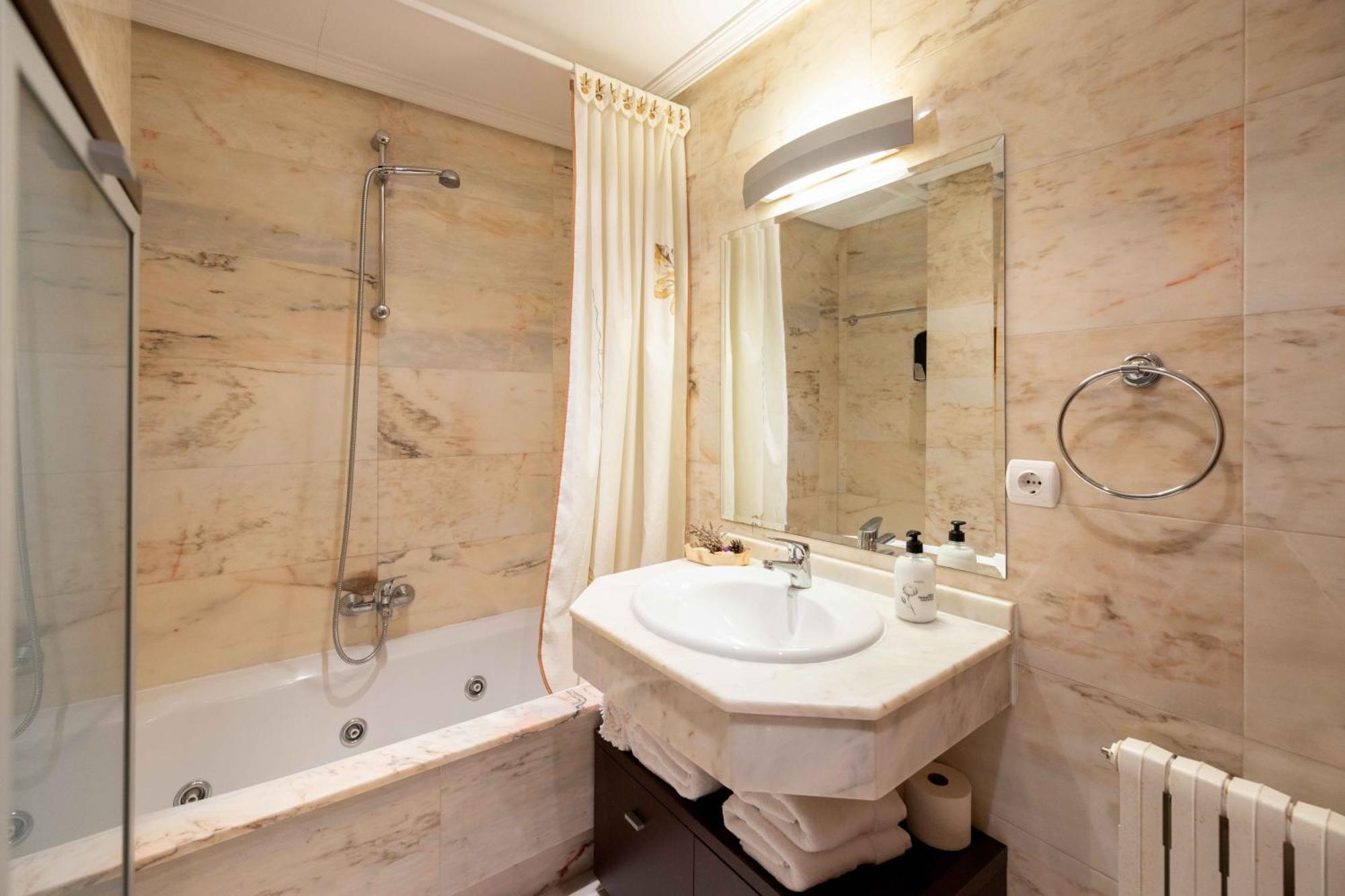 Apartamento Spiticasa Сантьяго-де-Компостела Екстер'єр фото